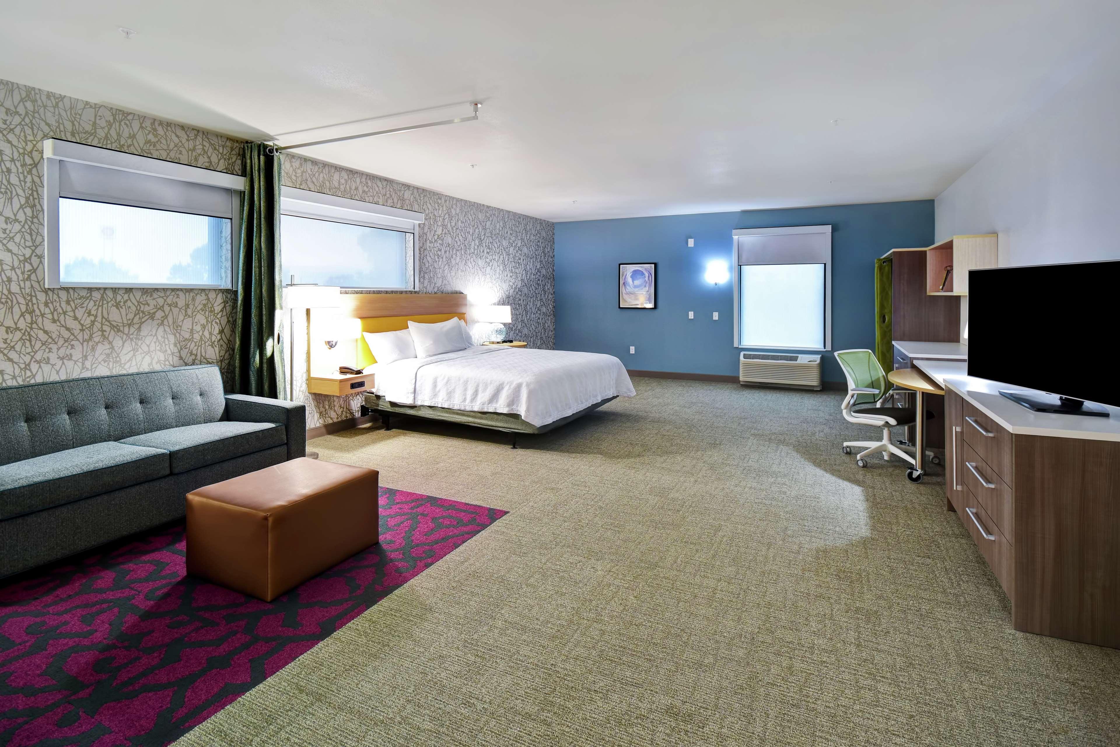 Home2 Suites By Hilton Frankfort Bagian luar foto