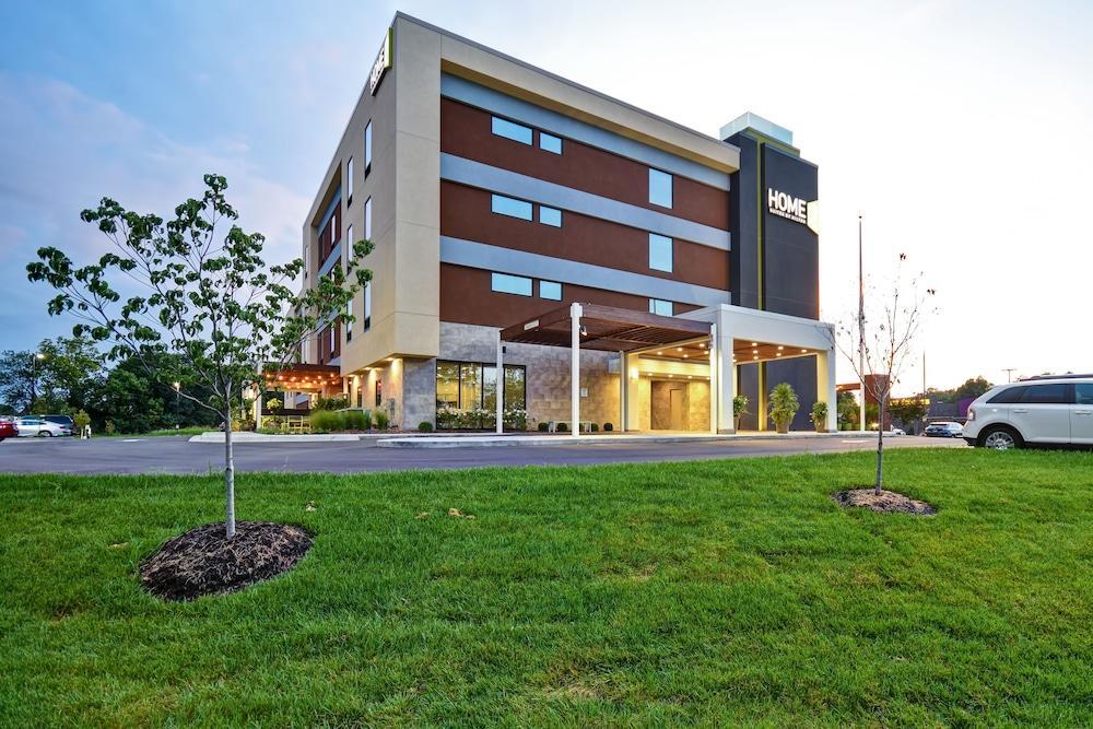 Home2 Suites By Hilton Frankfort Bagian luar foto