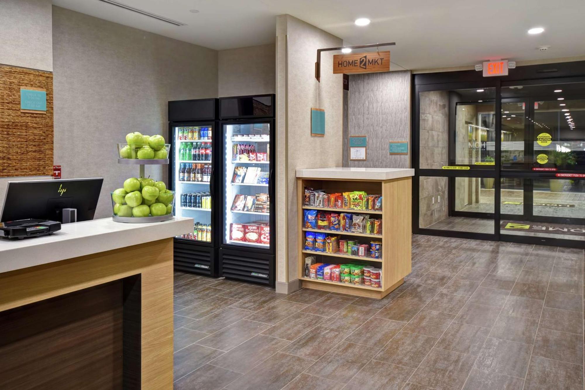 Home2 Suites By Hilton Frankfort Bagian luar foto