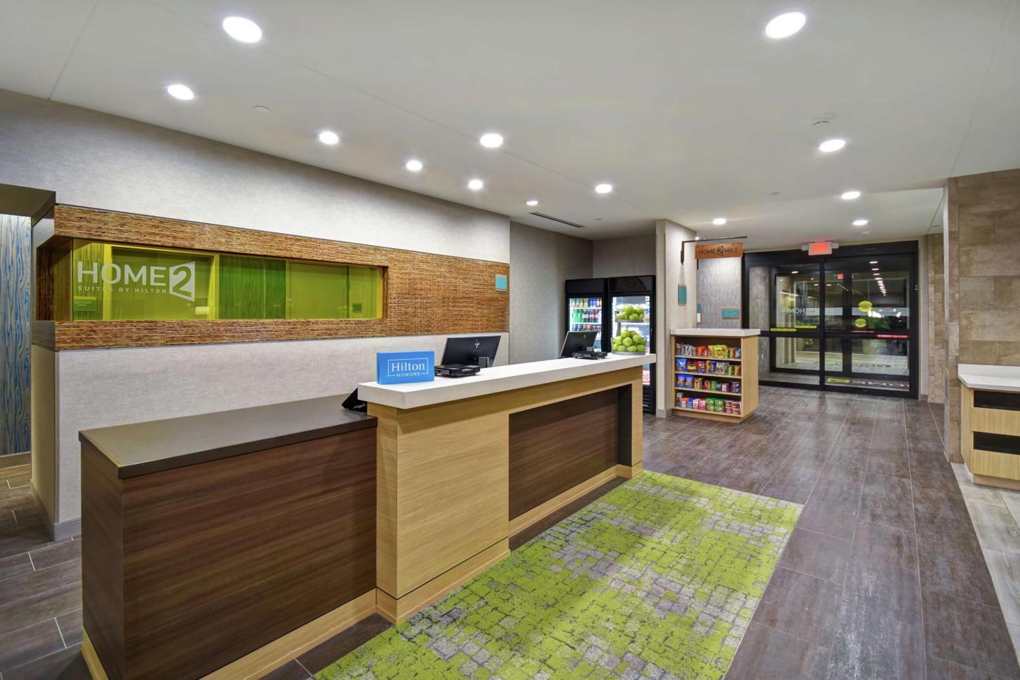 Home2 Suites By Hilton Frankfort Bagian luar foto