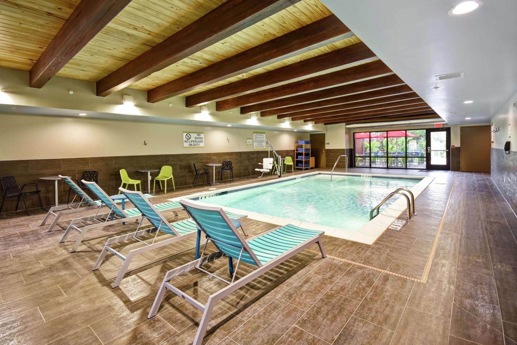 Home2 Suites By Hilton Frankfort Bagian luar foto