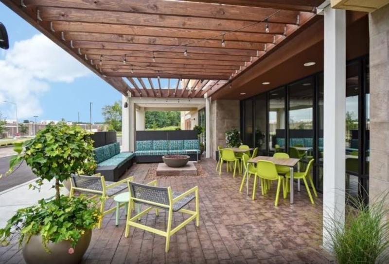 Home2 Suites By Hilton Frankfort Bagian luar foto